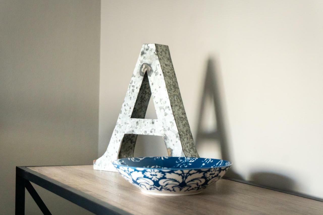 Welcoming Barn, 2 Bedroom & 1 Bath & Parking Atlanta Ngoại thất bức ảnh